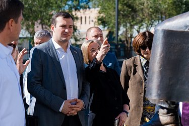 Депутаты посетили обновленный корпус областной больницы